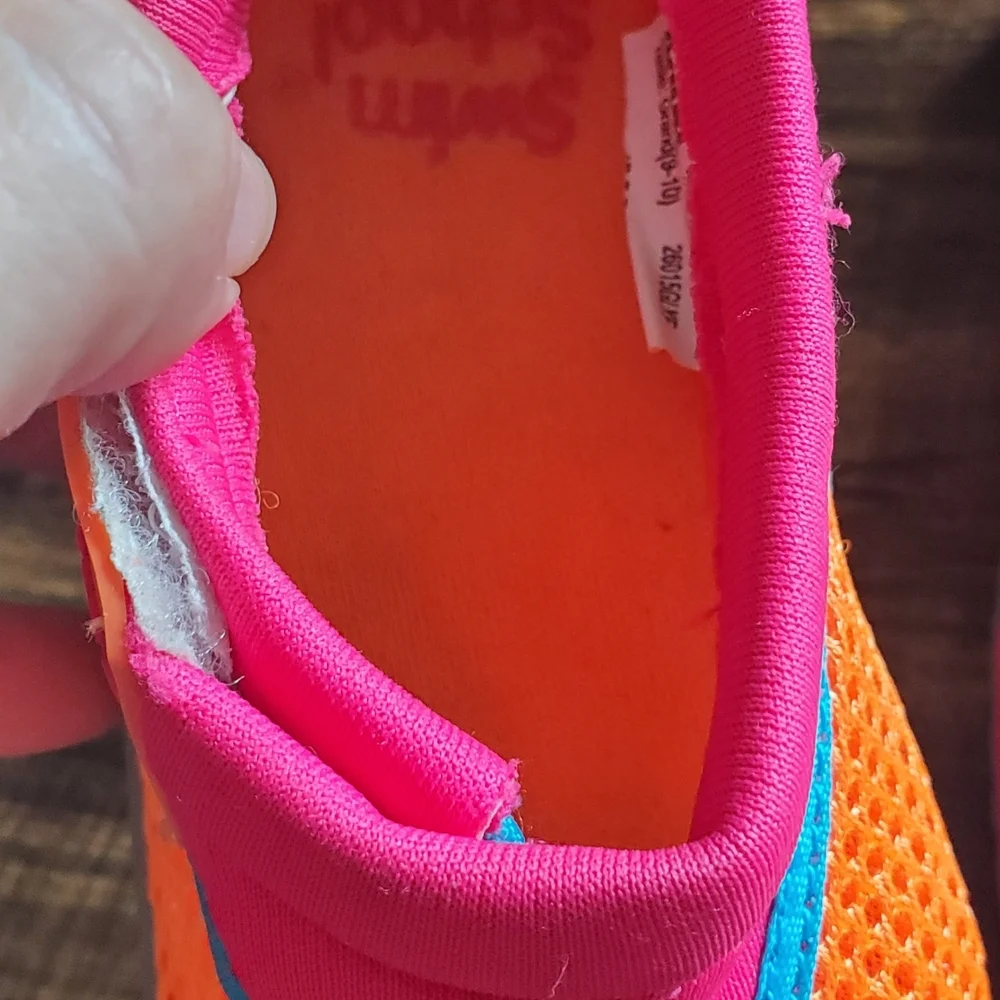 AQUA Toddler Girl Size 9 Pink and Orange Water Shoes with Breathable Mesh